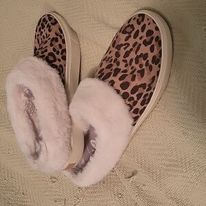 Womens Dr. School slip on shoes
